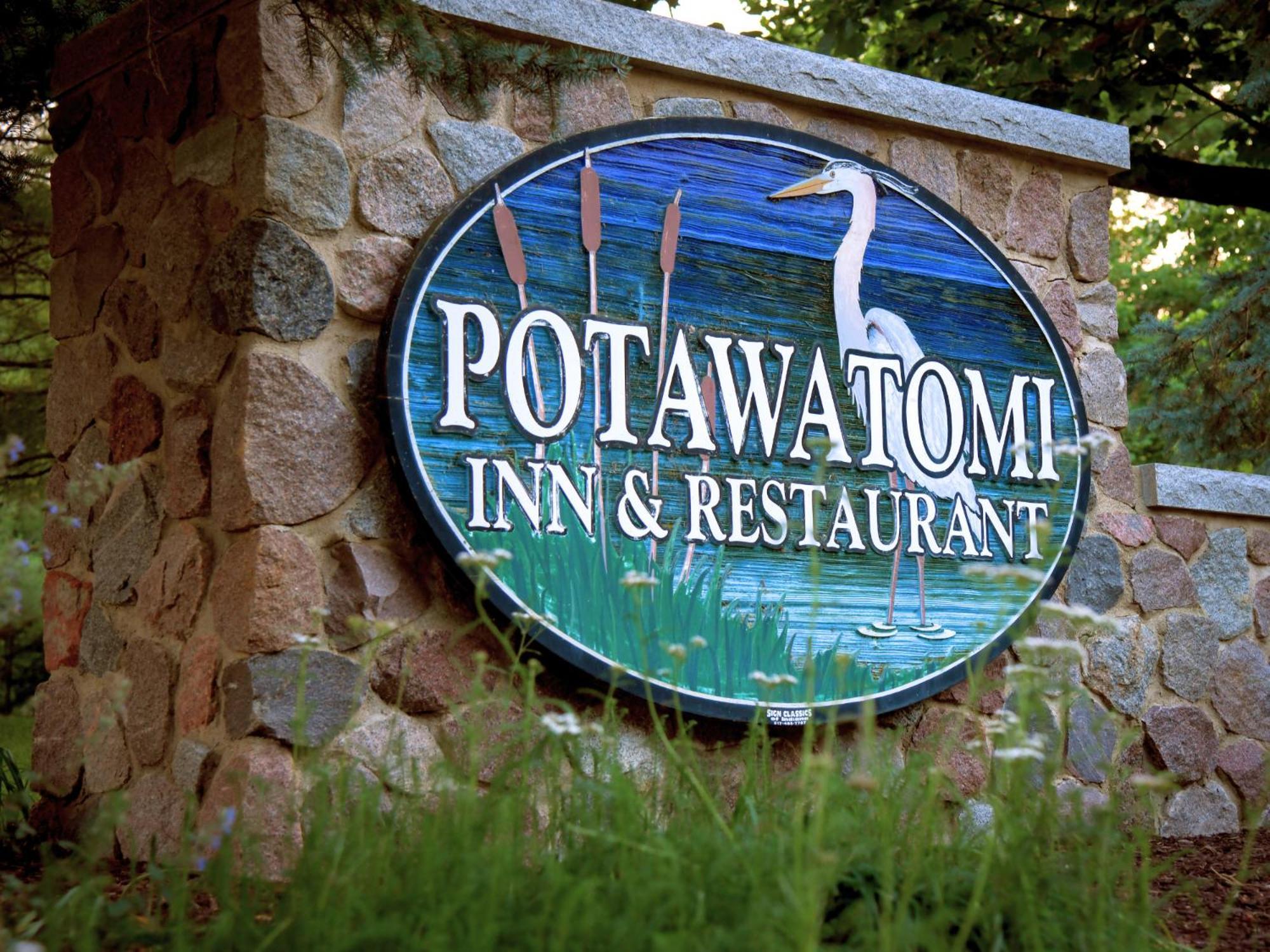 Potawatomi Inn & Cabins Angola Eksteriør bilde