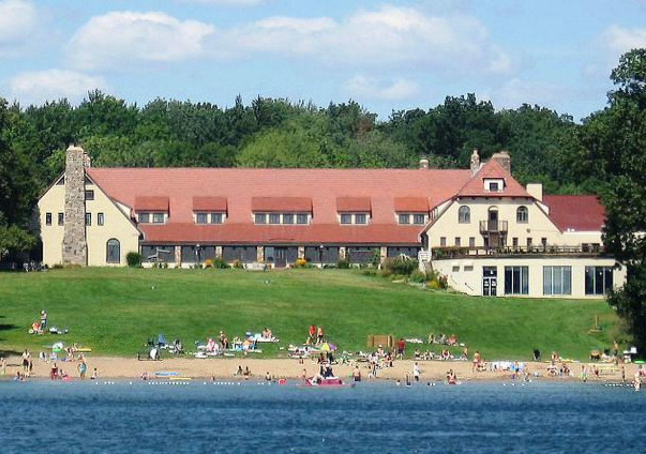 Potawatomi Inn & Cabins Angola Eksteriør bilde